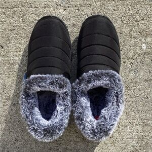 Minnetonka Timpson Tulsa Slip-On